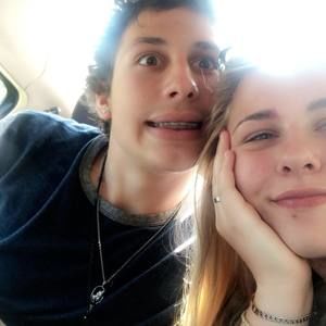 Meet your Posher, Mackenzie